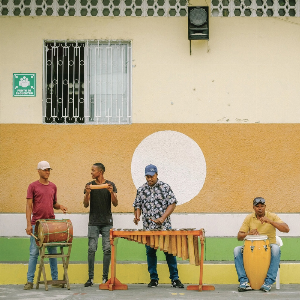 Chloé Despax & Félix Blume – Agua Larga: Traditional & Imaginary Cimarron Music
