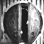 Damaged Bug – Bunker Funk