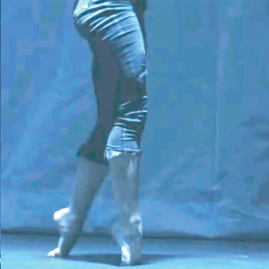 Klara Lewis – Opening