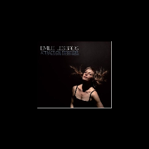 Emilie Lesbros – Attraction Terrestre